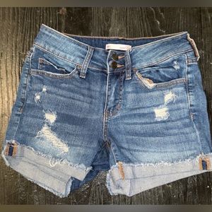 Ripped Jean shorts